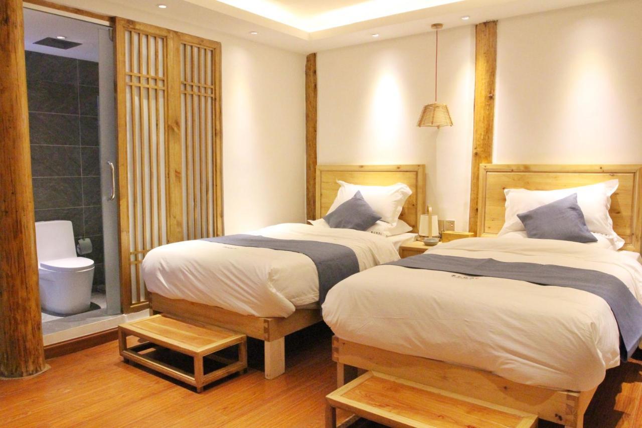 Lijiang Shushi Zhengliu Mujiayuan Hotel Экстерьер фото